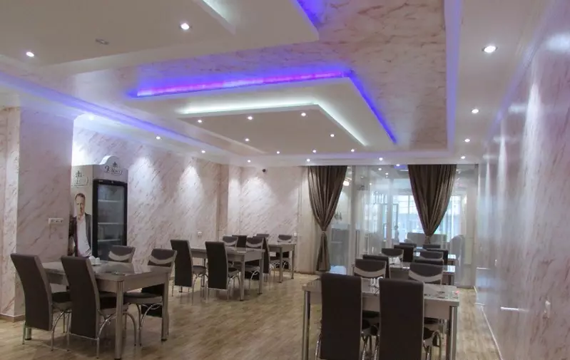 رستوران HOTEL GRAND PALACE